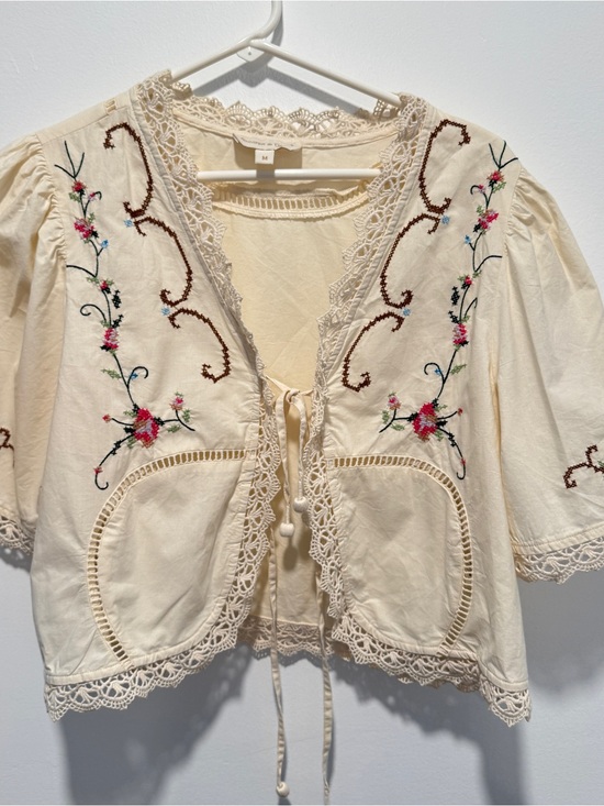 Jennifer & Grace Sweaters - Embroidered Cream Tie-Front Lace-Trim Cardigan